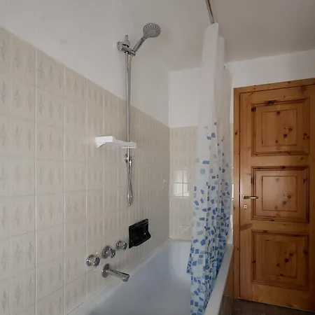 La Stuea Con Vista Stelvio E Parcheggio Privato ボルミオ